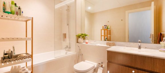 Apartamento de 3 dormitorios en Jumeirah, UAE No. 42372 2