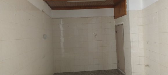 100m² Commercial property in San Donaci, Italy No. 381335 10