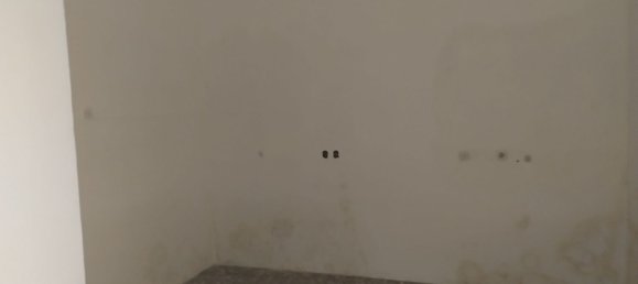 100m² Commercial property in San Donaci, Italy No. 381335 7