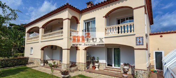 4 bedrooms Villa in Calonge, Spain No. 13312 9