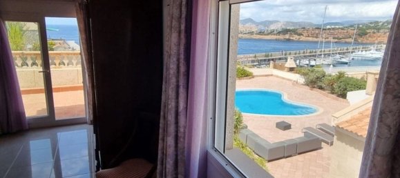 4 bedrooms House in El Toro, Spain No. 148431 3