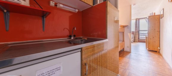 Apartamento T1 em Besse-et-Saint-Anastaise, France N.º 189860 4