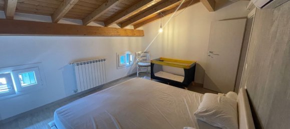 3 rooms Duplex in Chioggia, Italy No. 306870 9
