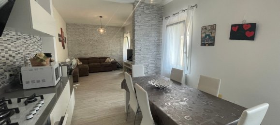 3 rooms Duplex in Chioggia, Italy No. 306870 3