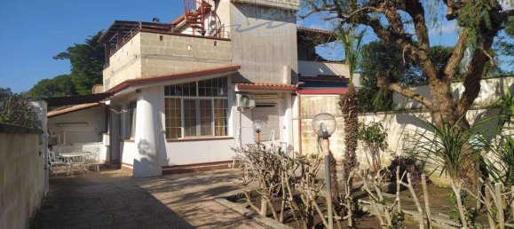 6-salle Villa à Maruggio, Italy No. 25813 10