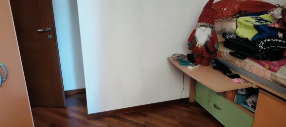 Apartamento T4 em Livorno, Italy N.º 323882 19