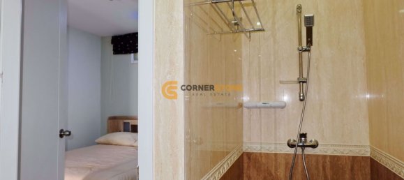 2 bedrooms Condo in Pattaya, Thailand No. 1789 4
