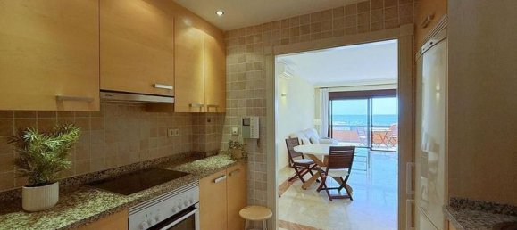 Квартира с 2 спальнями в Эстепона, Испания № 180168 14