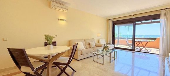 Квартира с 2 спальнями в Эстепона, Испания № 180168 9