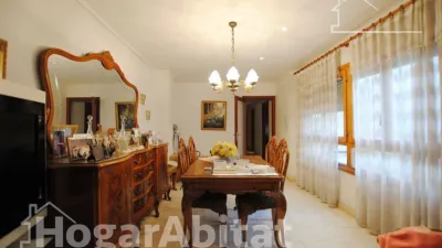 Квартира с 4 спальнями в Валенсия, Испания № 30489