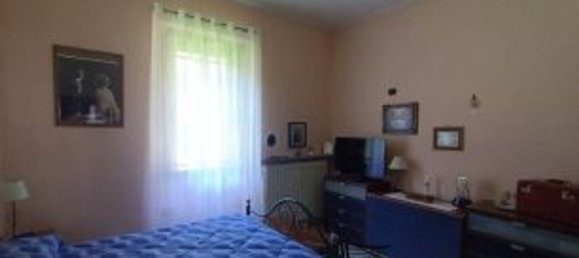 3 rooms Apartment in Malnate, Italy No. 181415 17
