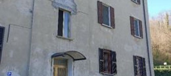3 rooms Apartment in Malnate, Italy No. 181415 22
