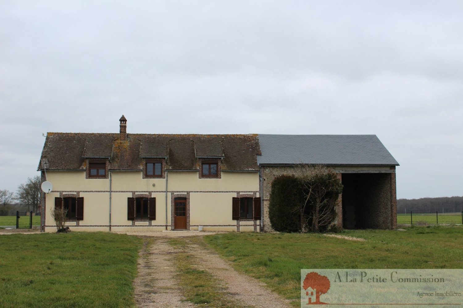 4 bedrooms House in Morvilliers, France No. 101079