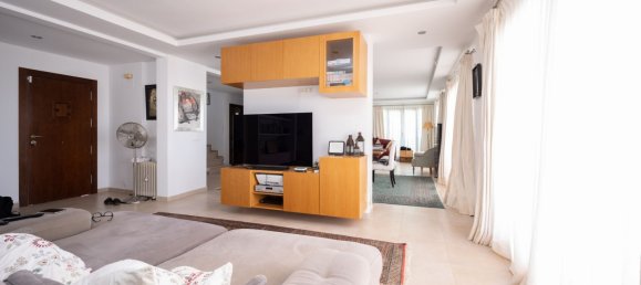 3 غرف نوم بانتهاوس في Marbella, Spain رقم 149464 8