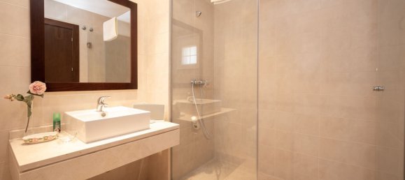 3 غرف نوم بانتهاوس في Marbella, Spain رقم 149464 28