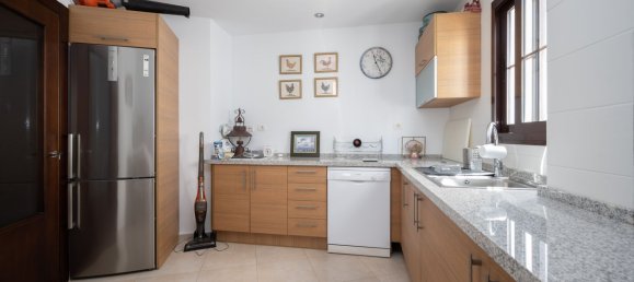 3 غرف نوم بانتهاوس في Marbella, Spain رقم 149464 18