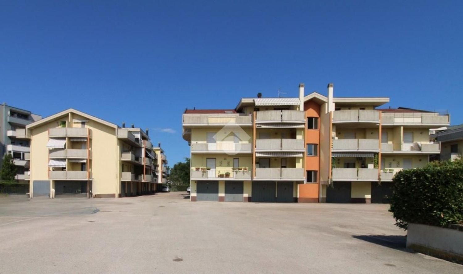 Apartamento T2 em Montesilvano, Italy N.º 379491