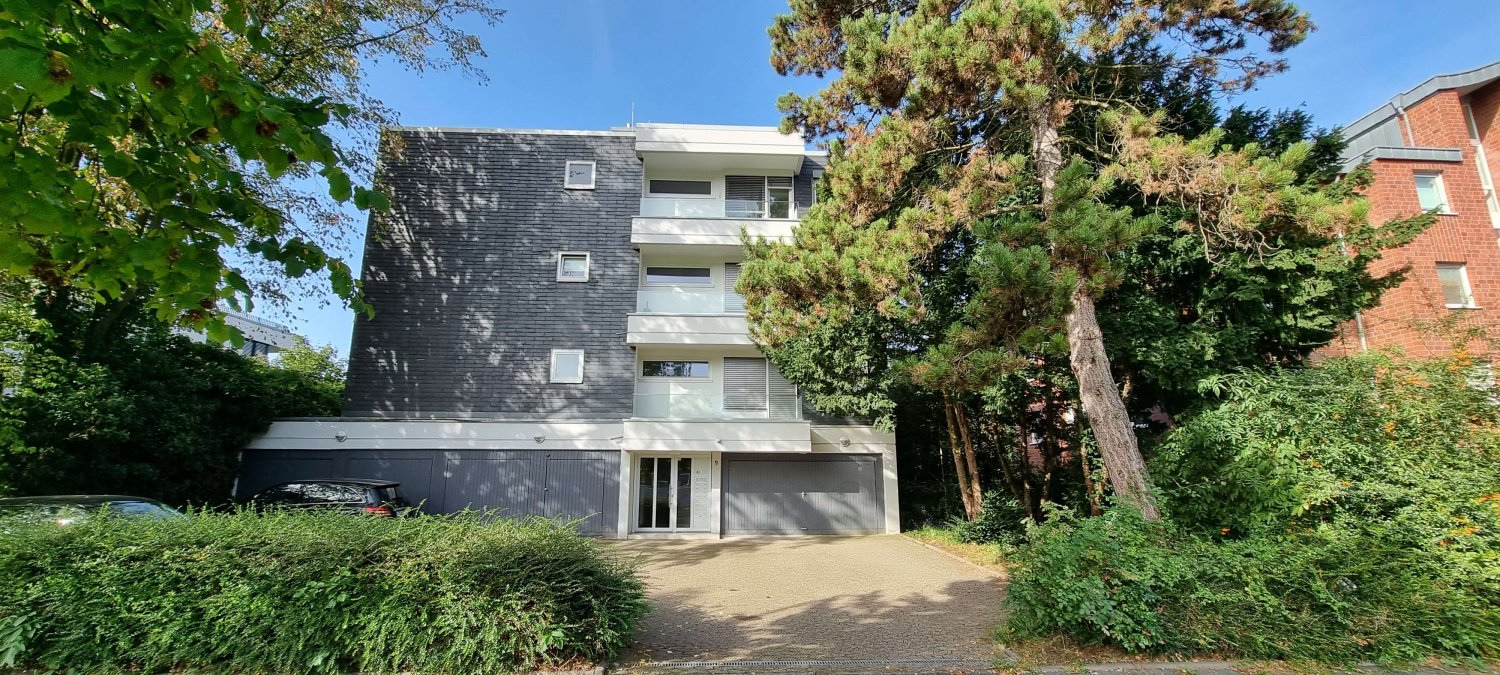 Дуплекс с 2 спальнями в Дюссельдорф, Германия № 111738