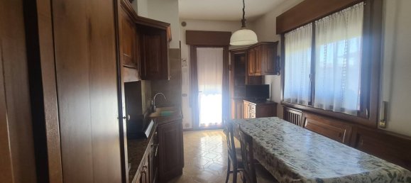 3 Schlafzimmer Haus in Conegliano, Italy, Nr. 312830 2