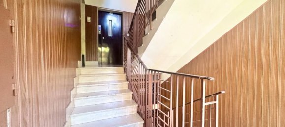 Квартира с 5 комнатами в Бари, Италия № 307185 4