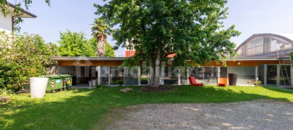 4-Zimmer Gewerbliche Immobilie in Pordenone, Italy, Nr. 310777 30