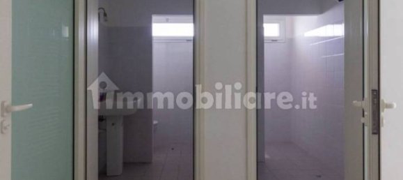 4-Zimmer Gewerbliche Immobilie in Pordenone, Italy, Nr. 310777 27