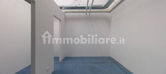 4-Zimmer Gewerbliche Immobilie in Pordenone, Italy, Nr. 310777 21