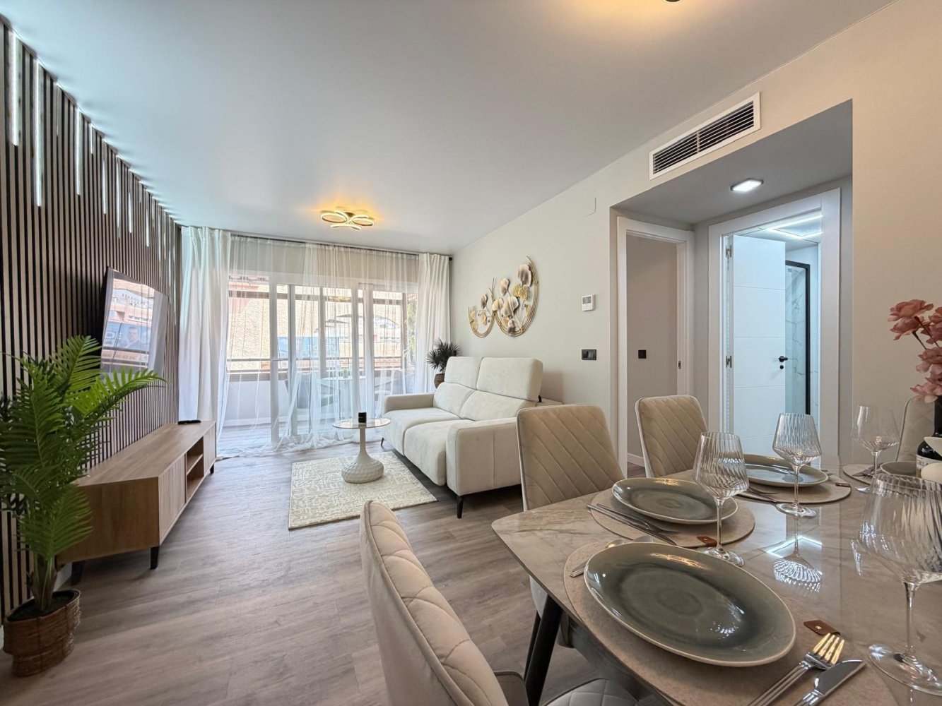 2 غرف نوم شقة في Torrevieja, Spain رقم 370024