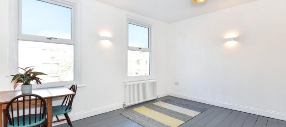 2 bedrooms Apartment in London, United Kingdom No. 7628 3