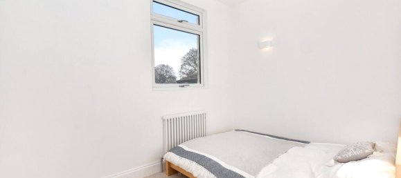 2 bedrooms Apartment in London, United Kingdom No. 7628 5