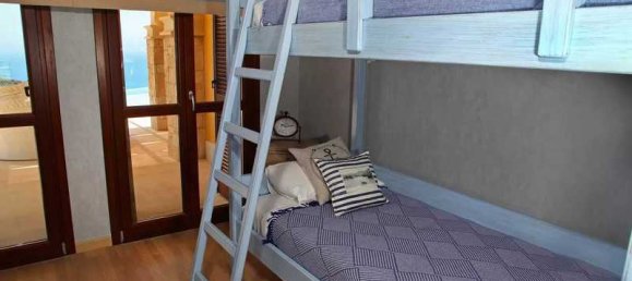 4 bedrooms Villa in Kouklia, Cyprus No. 10596 7