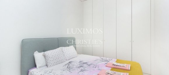 215m² Building in Porto, Portugal No. 115371 15