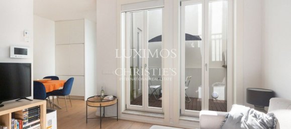 215m² Building in Porto, Portugal No. 115371 19