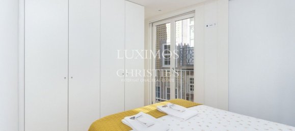 215m² Building in Porto, Portugal No. 115371 10