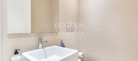 215m² Building in Porto, Portugal No. 115371 14