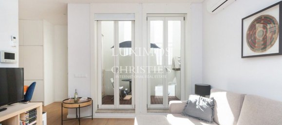 215m² Building in Porto, Portugal No. 115371 22