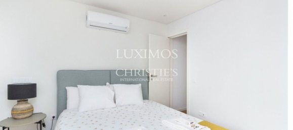 215m² Building in Porto, Portugal No. 115371 8