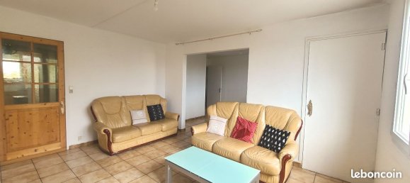 3 chambres Appartement à Troyes, France No. 41528 2