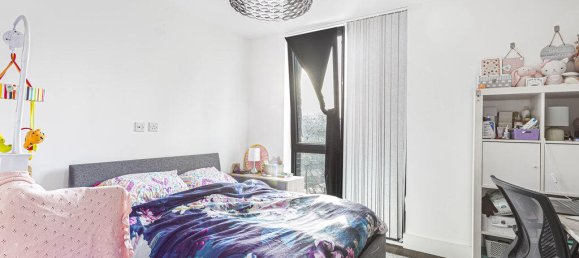 1 bedroom Apartment in Surrey, United Kingdom No. 8592 5