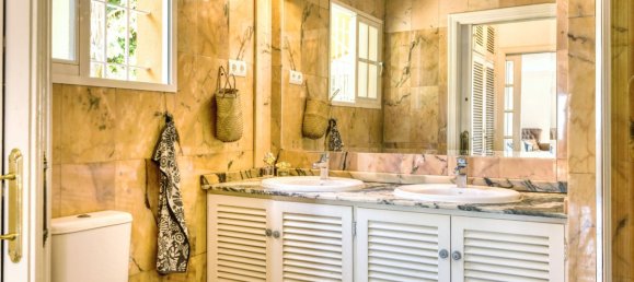 5 bedrooms Villa in Benalmadena, Spain No. 135304 28