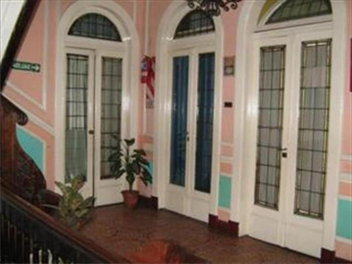 330m² Hotel in Buenos Aires, Argentina No. 109701