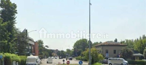 1-salle Propriété commerciale à Modena, Italy No. 99509 8