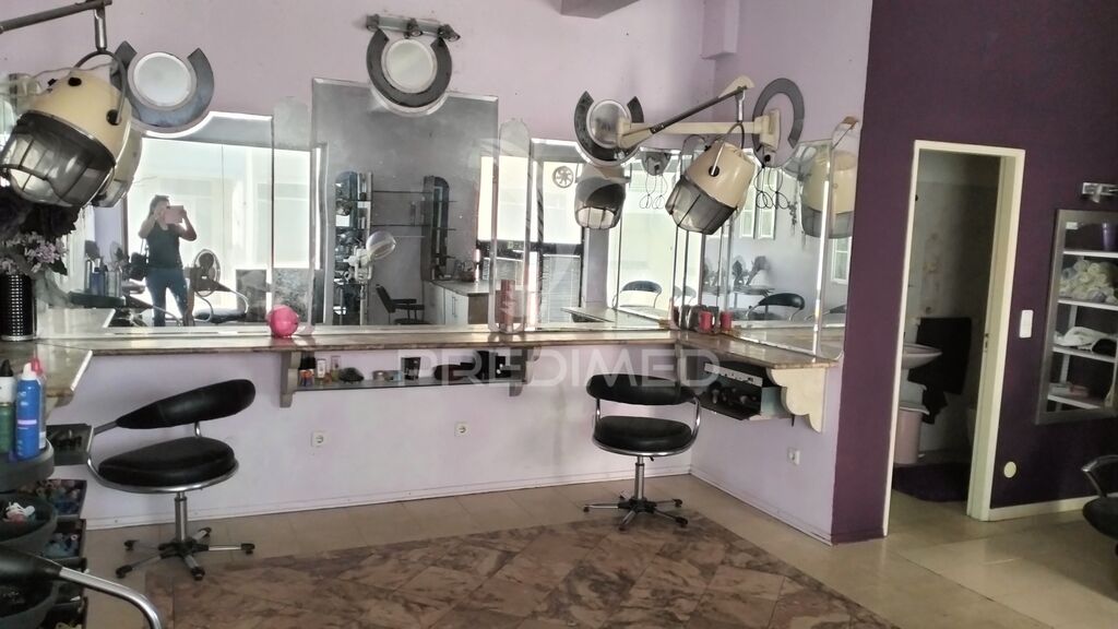 40m² Commercial property in Entroncamento, Portugal No. 247791