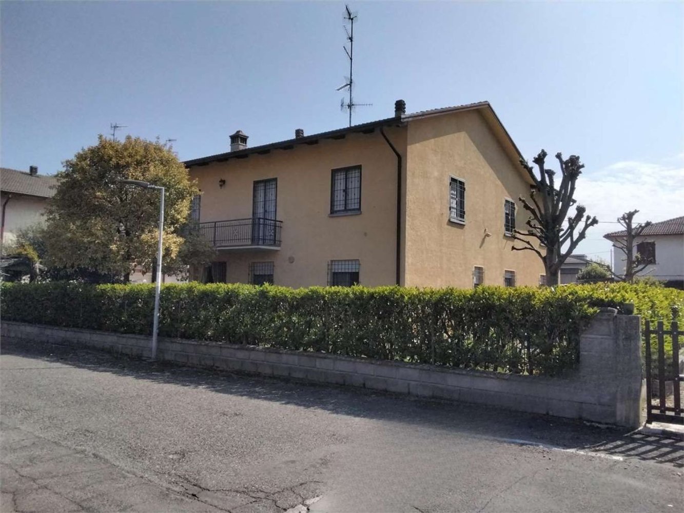 Apartamento de 14 divisões em Campegine, Italy N.º 97850