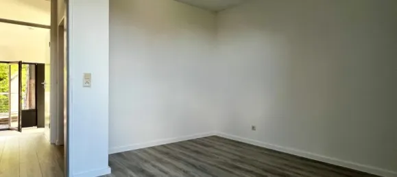 2غرفة شقة في Dusseldorf, Germany رقم 106606 5