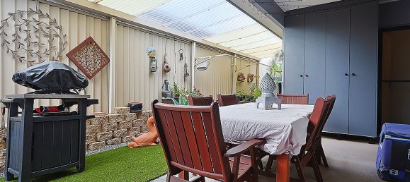 3 bedrooms House in Eagleby, Australia No. 754 11