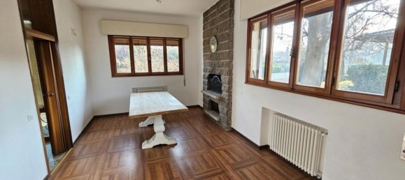 Вилла с 6 комнатами в Новента Падована, Италия № 29947 14