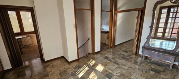 Вилла с 6 комнатами в Новента Падована, Италия № 29947 9