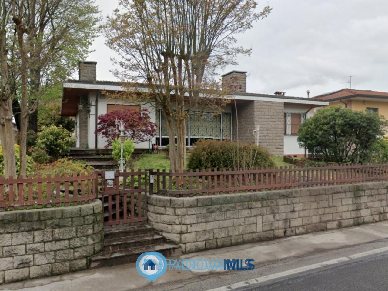 Вилла с 6 комнатами в Новента Падована, Италия № 29947