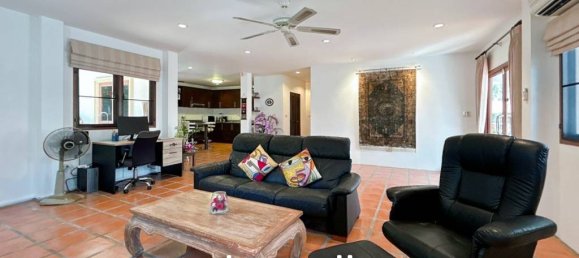 5 bedrooms Villa in Hua Hin, Thailand No. 19594 8